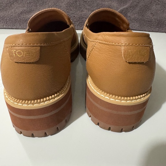 TOMS Brown Slip-On Shoes - Picture 5 of 5